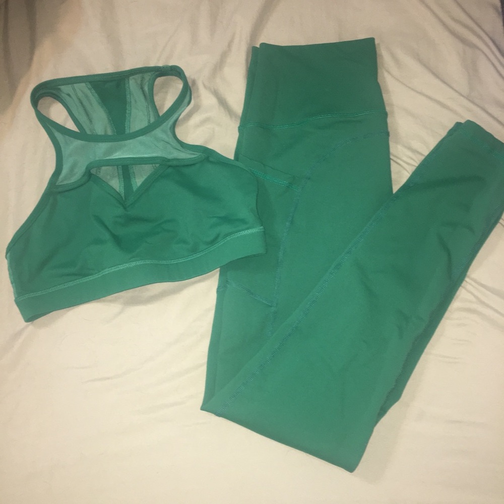 Buff bunny collection GREEN bra and leggings set!
